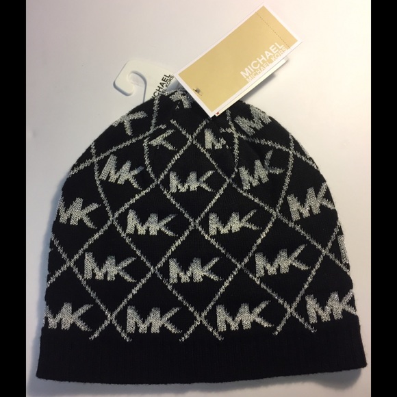 Michael Kors MK Logo Knit Beanie Black/Silver NWT - Picture 5 of 8